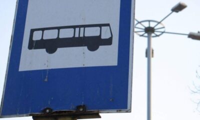 Tabliczka z symbolem przystanku autobusowego