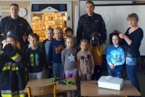 Strażacy z Chełmna edukują dzieci i młodzież
