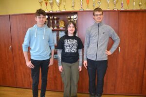 Trójka uczniów z gminy Łysomice