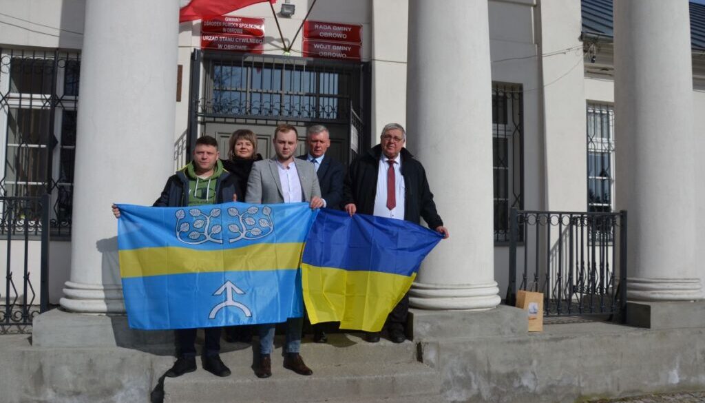 Delegacja ukraińska pod Urzędem Gminy Obrowo